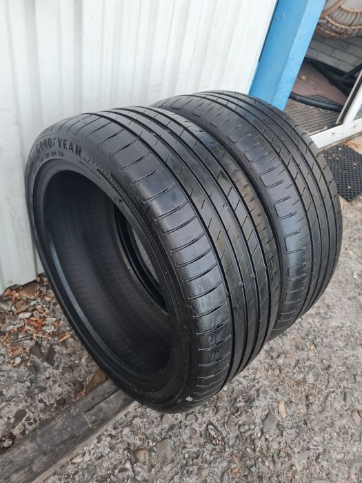 2 buc Anvelope de vara *225/45R18*Goodyear*LICHIDARE STOC*50 Lei Buc*