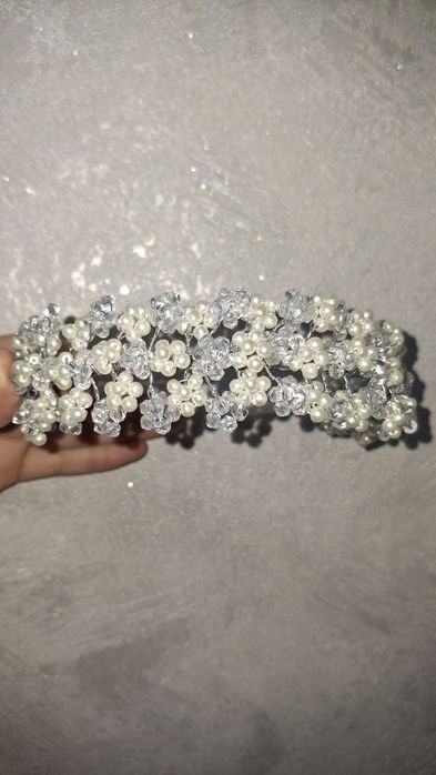 Qizlar uchun diademalar va aksesuarlar