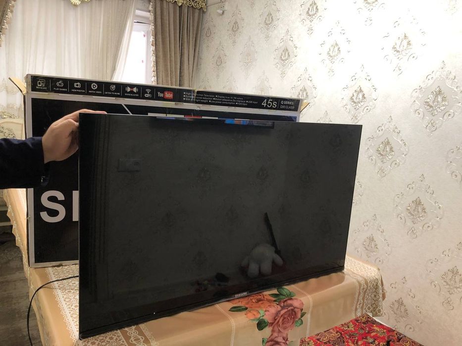 Televizor SAMSUNG smart