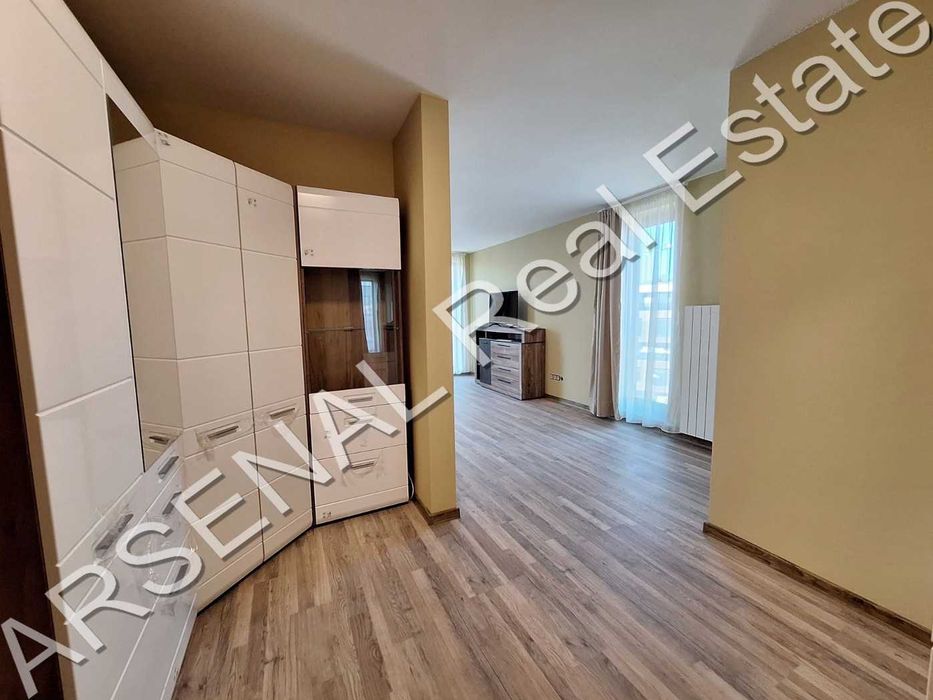 Дава се под наем Многостаен апартамент в София, Горна баня - 245 кв.м за 1500 € - Снимка #5