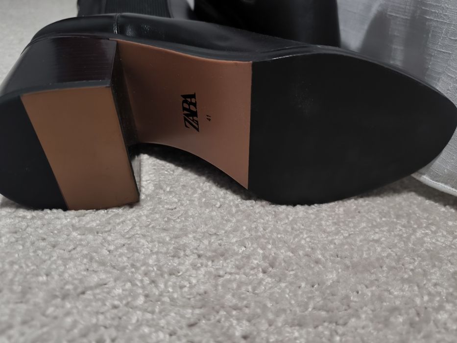 Botine/Cizme Zara negre 41