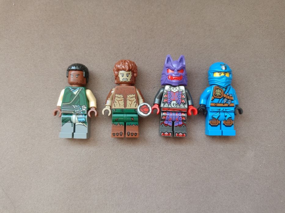 Продам или обменяю фигурки лего