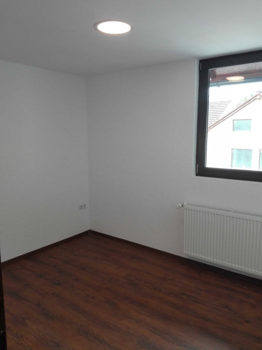Apartament 4 camere de inchiriat, zona Sub Arini