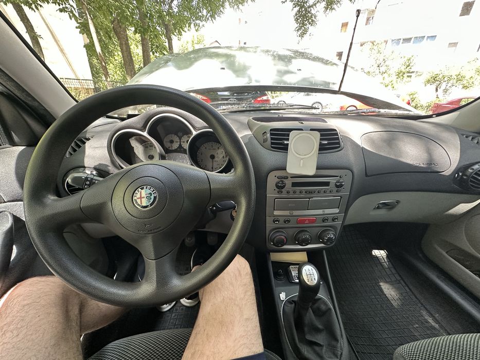 Alfa romeo 147 , 1.6 benzina