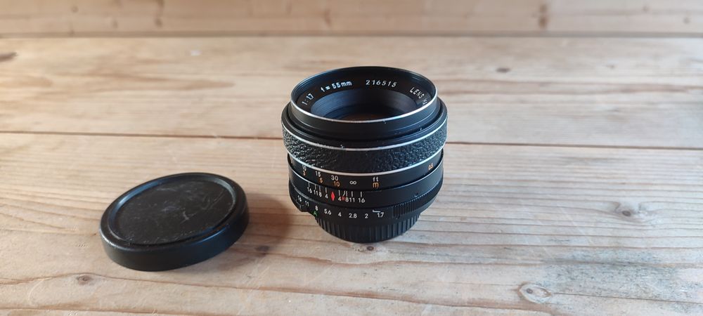 Pentru colecție obiectiv foto Revueflex 55 1.4