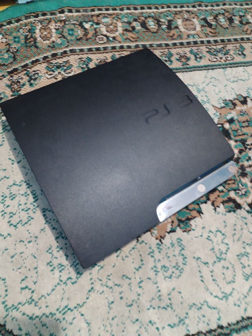 PS3 Modat 500 GB +Jocuri Varianta Fizica