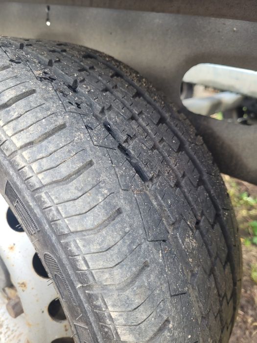 De vânzare platforma