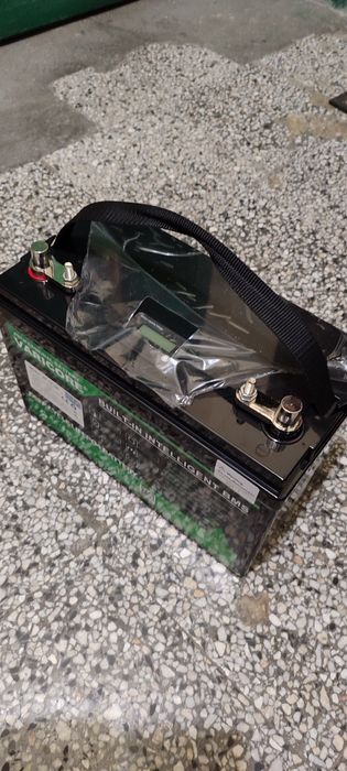 Акумулатор/батерия LiFePo4 Varicore 100ah + зарядно