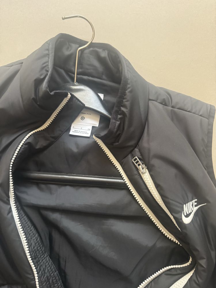 Nike Елек.