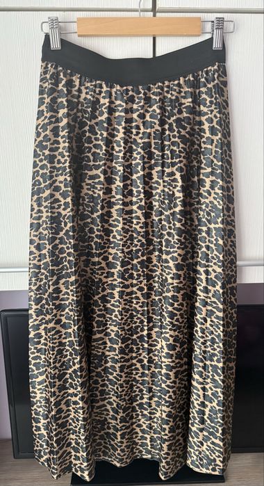 Fusta midi model Vila