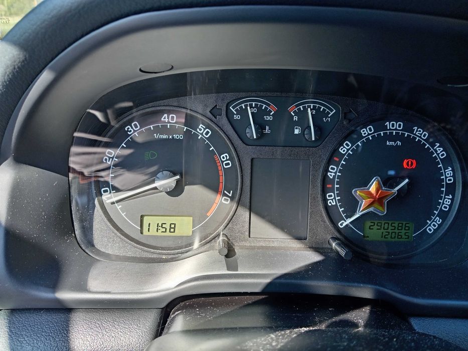 Skoda octavia 1 1,4 16v Euro 4