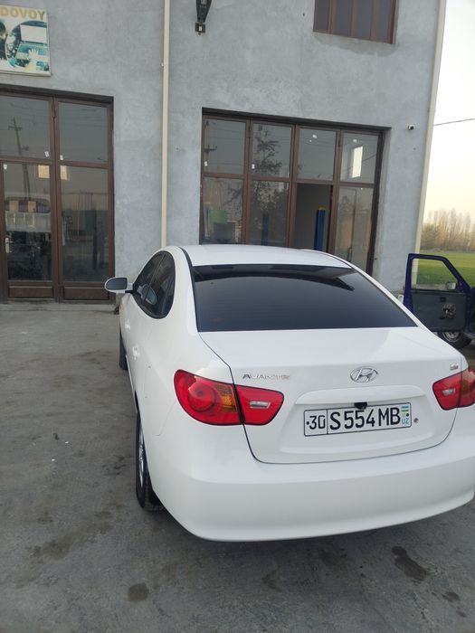 Хюндай аванте машинаси сотилади