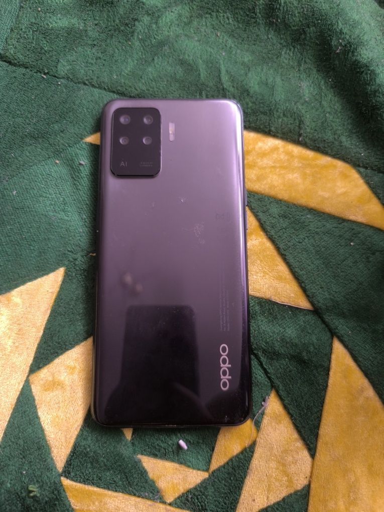 Обменяю oppo reno 5Lite