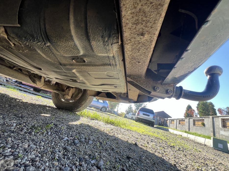 Теглич за Рено Меган Класик