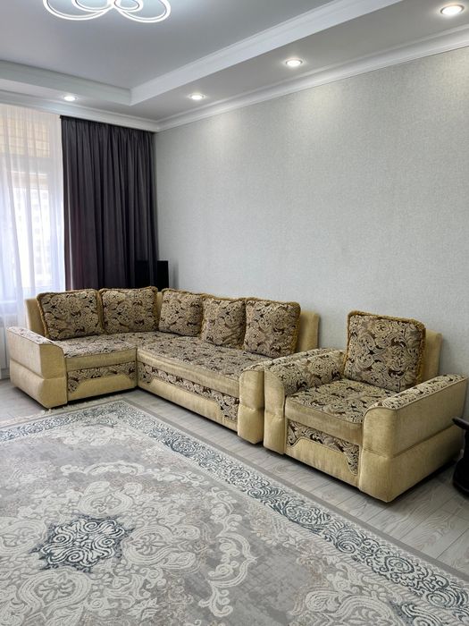 Продается Диван с креслом