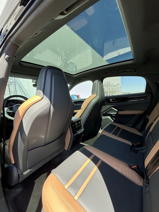 Porsche Cayenne Coupe 340 cp