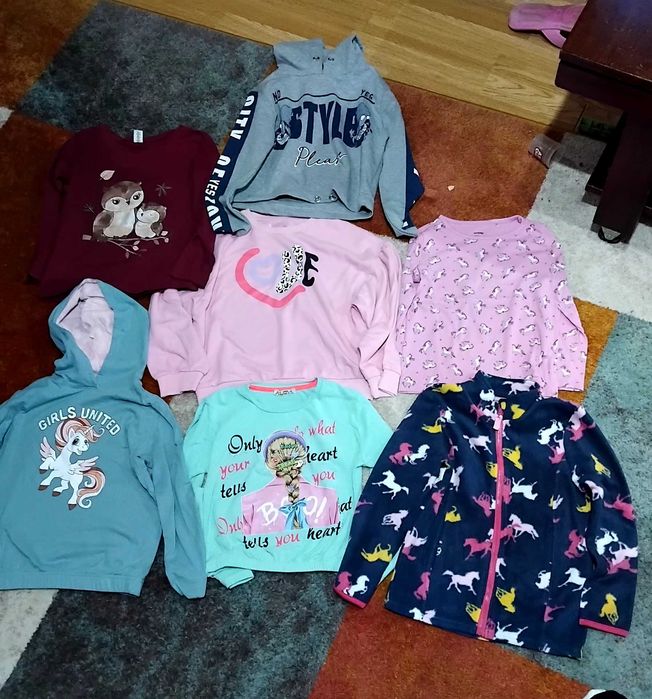 Лот за момиче 4-5год.