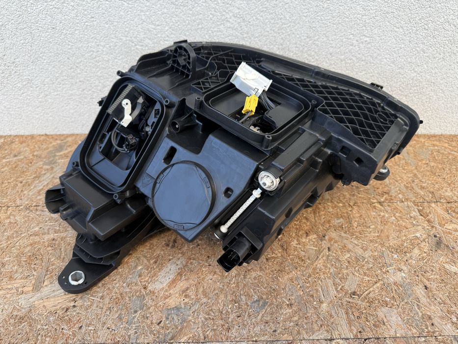 Far dreapta Mercedes E Class W213 Full LED Multibeam Original Europa