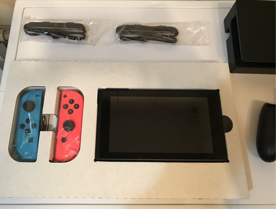 Nintendo switch+3 игры