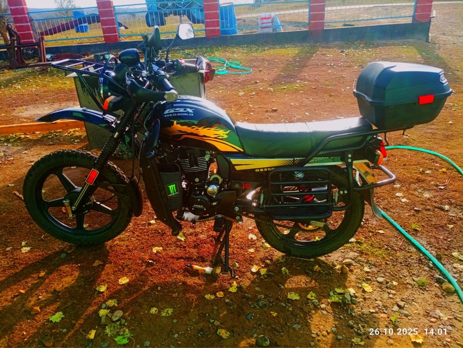 Мотоцикл Suzuki GSX 200