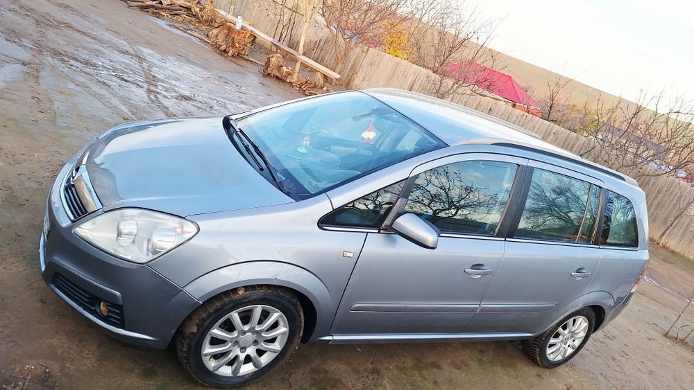 Vand Opel Zafira 7 locuri