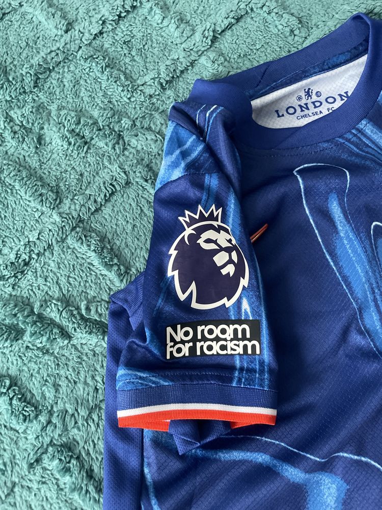 Tricou de fotbal cu Chelsea pt copii 3-4 ani