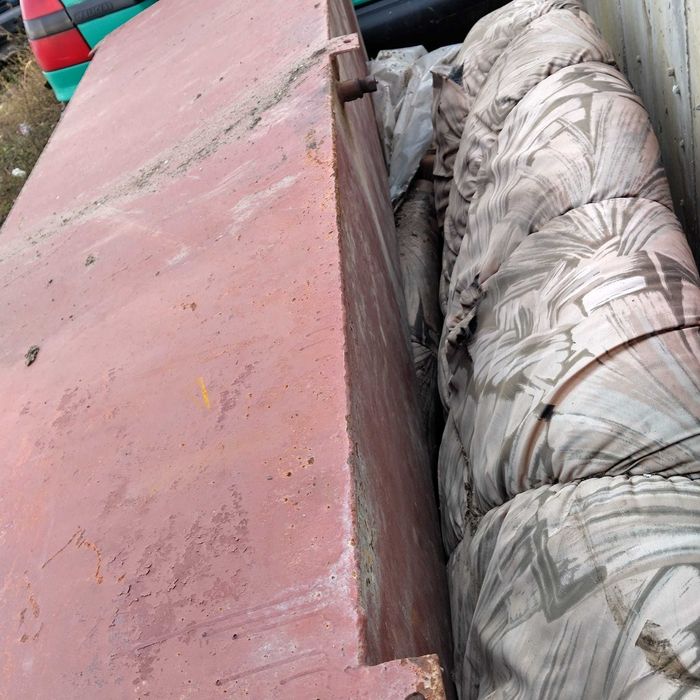 0.5 кубика, 200см Х 60см Х 40см, резервоар за гориво, нафта, дизел.