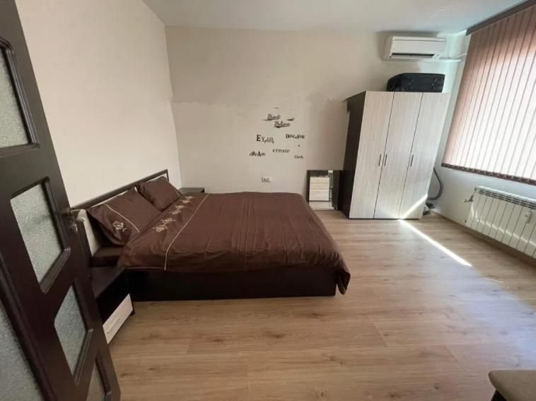 Дава се под наем Едностаен апартамент в София, Хиподрума - 40 кв.м за 537 € - Снимка #1