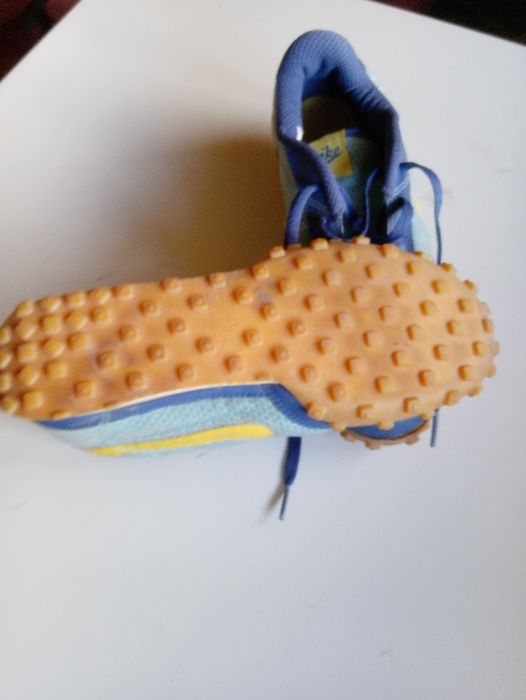 Маратонки NIKE, 39