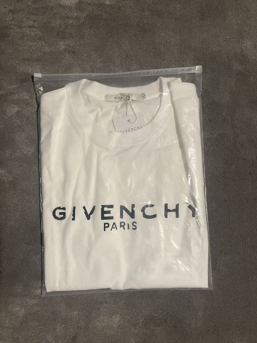 Givenchy Paris тениска