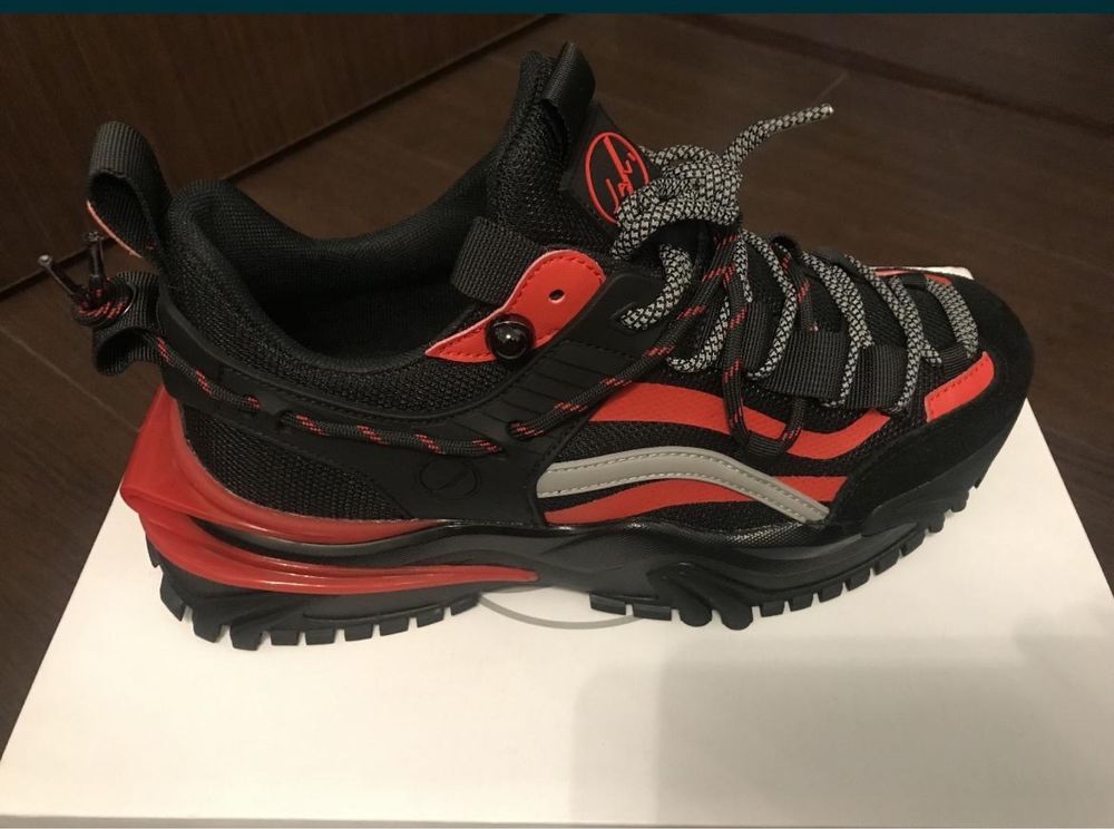 Incaltaminte sport Javi mar 41 (nu Nike, Adidas, Puma)