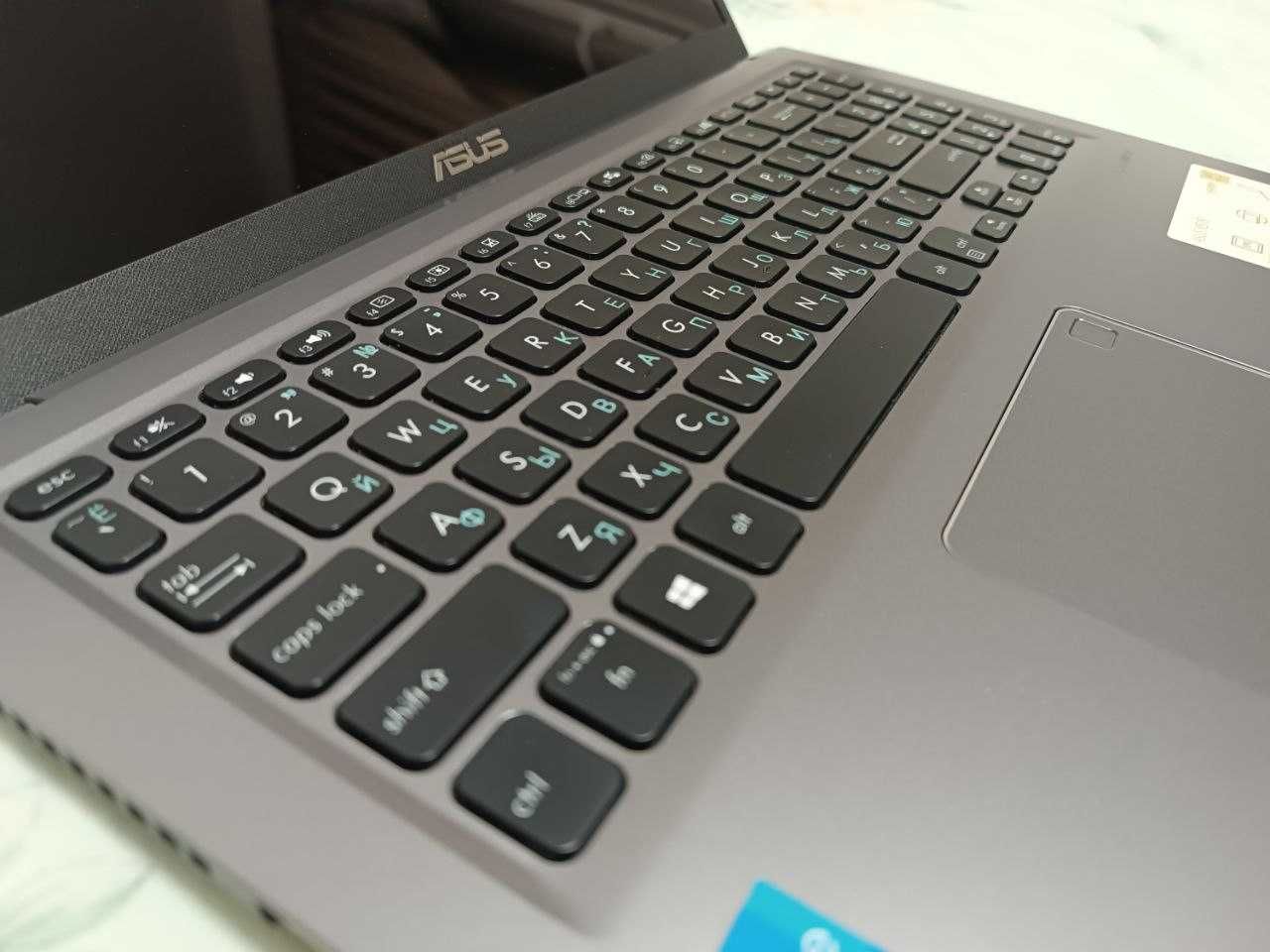 Ноутбук ASUS X515 в ИДЕАЛЬНОМ состоянии!