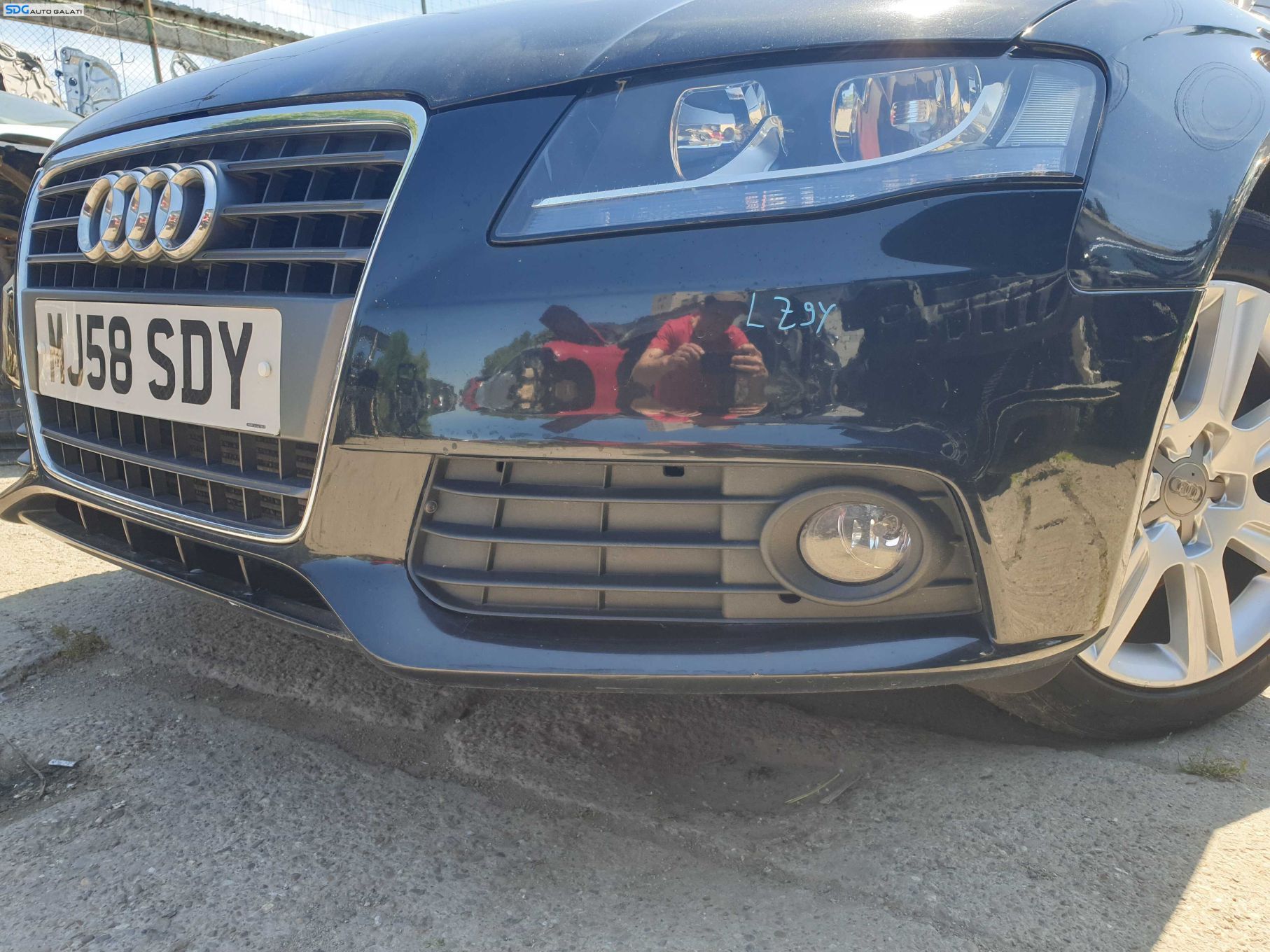 Bara Spoiler Fata Completa cu Grila si Emblema Audi A4 B8 NFL Non Facelift 2008 - 2012 Culoare LZ9Y [K5222] [K5223]