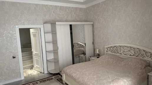 Аренда квартиры Ж.К Империал 4 ком 1000уе