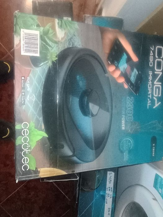 Aspiratoare robot conga