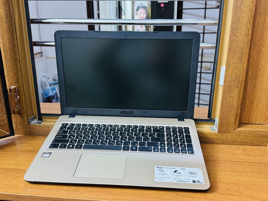 Asus ноутбук модель X540Y