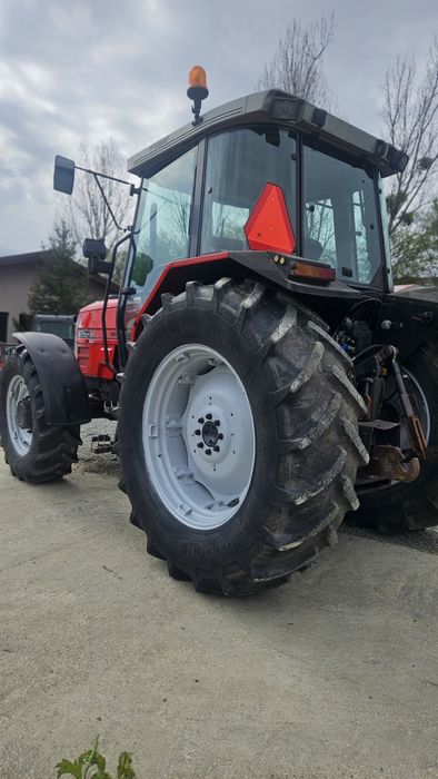 Tractor Massey Ferguson 6170 Cu Priza și tiranti frontali
