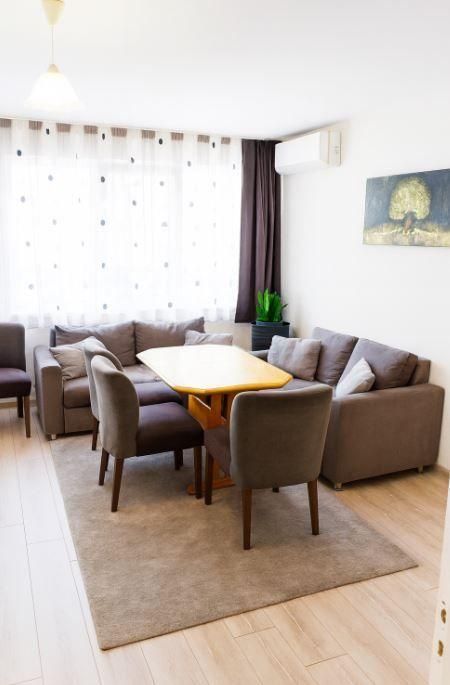 Тристаен апартамент в района на Лятно кино Тракия!