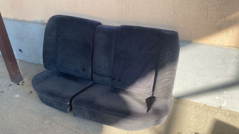 Задний диван опель вектора а