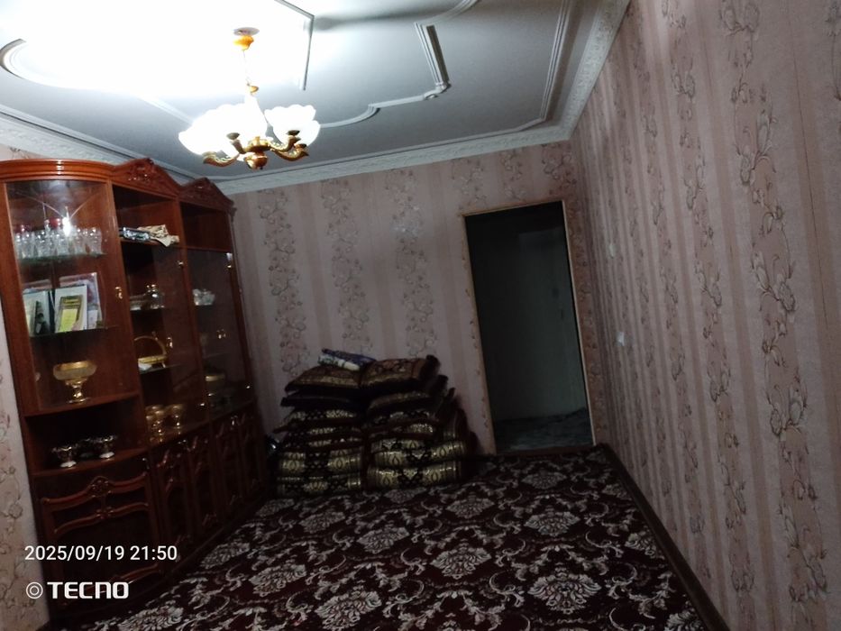 Uy kvartira manzil fargʻona sh zakanal lazzat magazeni orqasida joylas