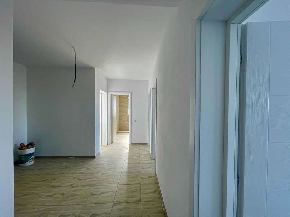 Apartament cu 2 camere la pret de studio Subcetate Sânpetru