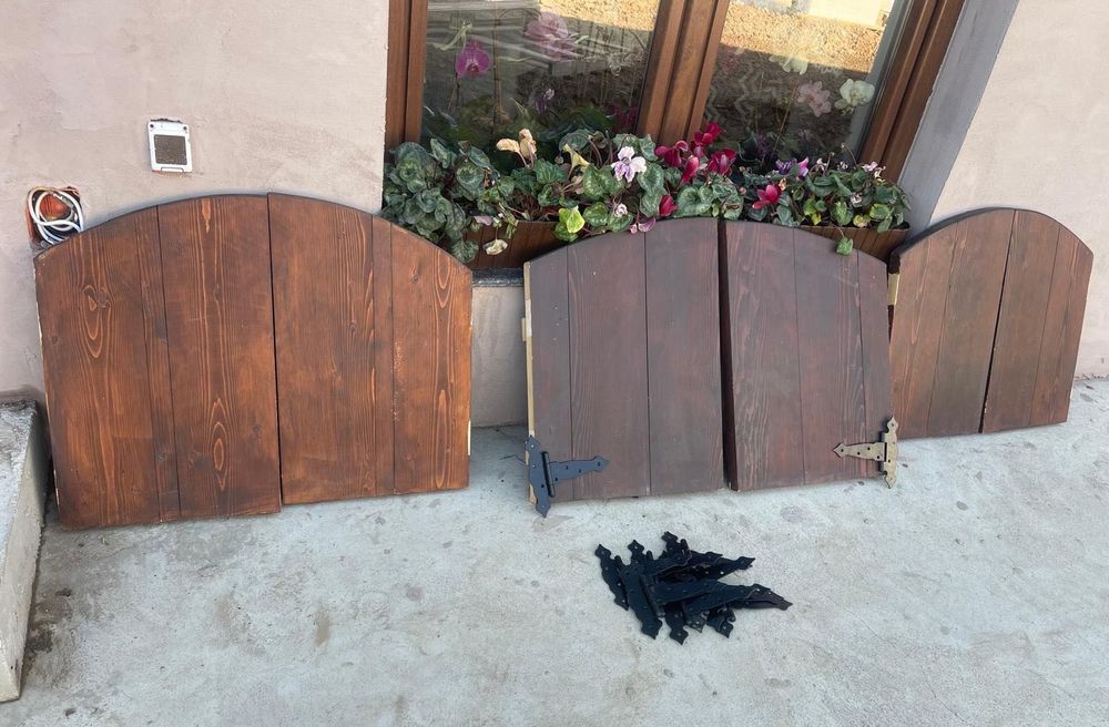 Uși pentru grătar din lemn + balamale