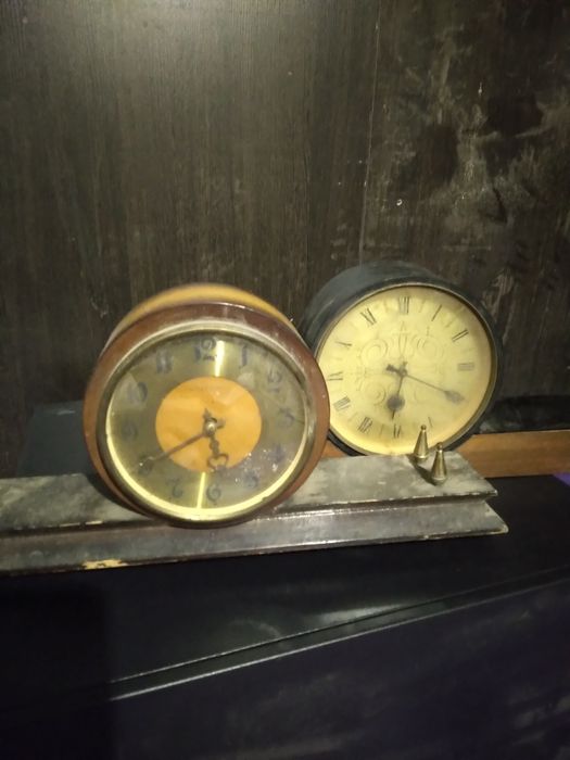 Продам настольные часы ссср.