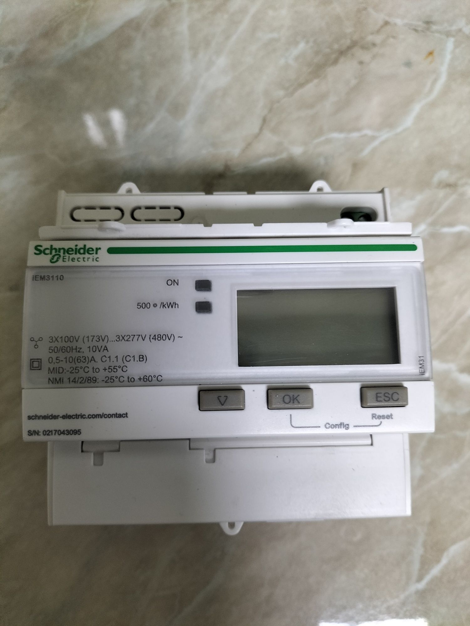 Contor trifazic digital A9MEM3110 Schneider 63 A