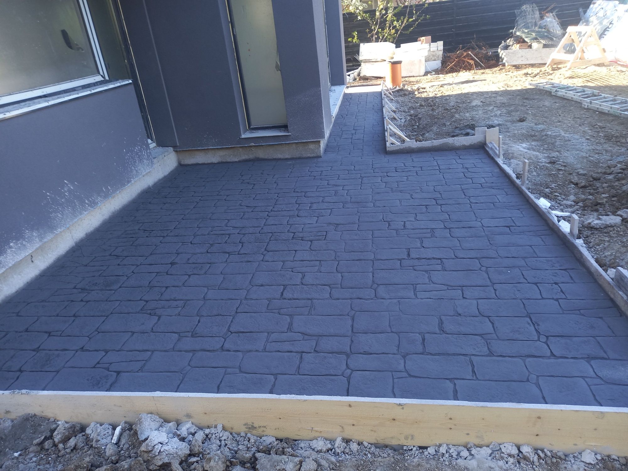 Beton amprentat și elicopterizat