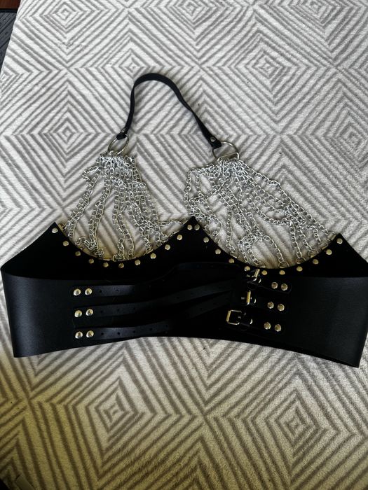 Accesorii haine sexy