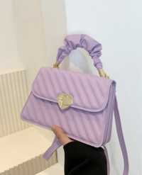 Дамска лилава чанта