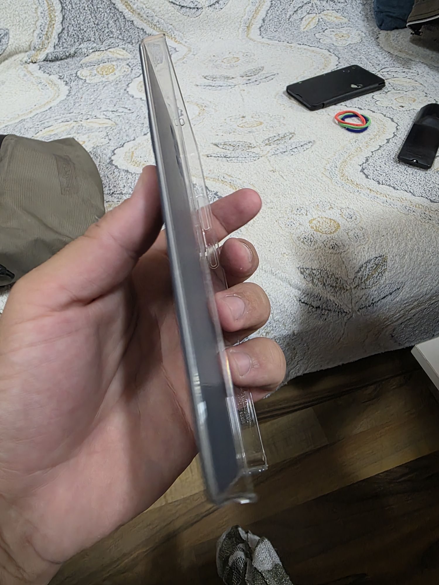 S25 ultra Standing Grip case