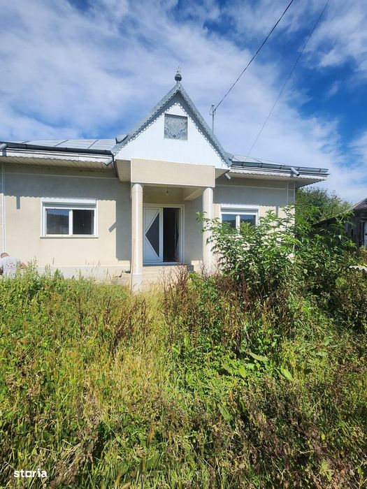 Casa cu 3 camere in  Comuna Traian Bacau