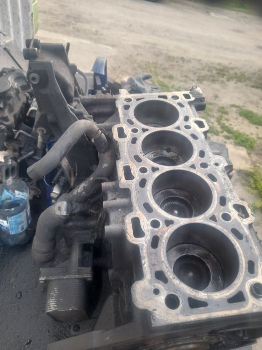 Bloc motor ambielat +Chiuloasa Trafic Opel vivaro 2.0Diesel.